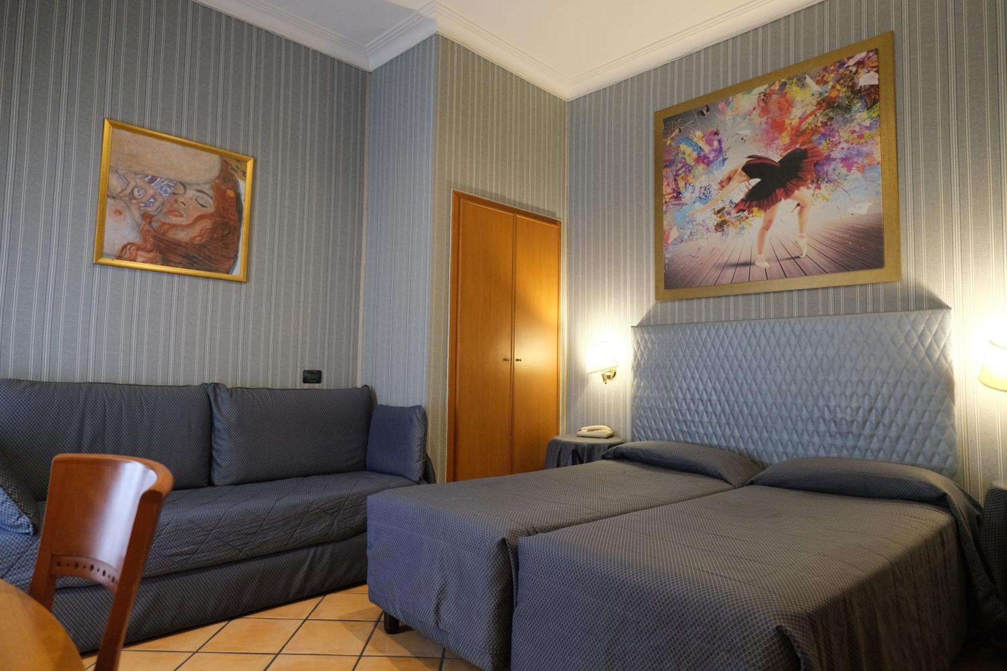 רומא Hotel Lirico מראה חיצוני תמונה