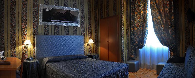 רומא Hotel Lirico מראה חיצוני תמונה